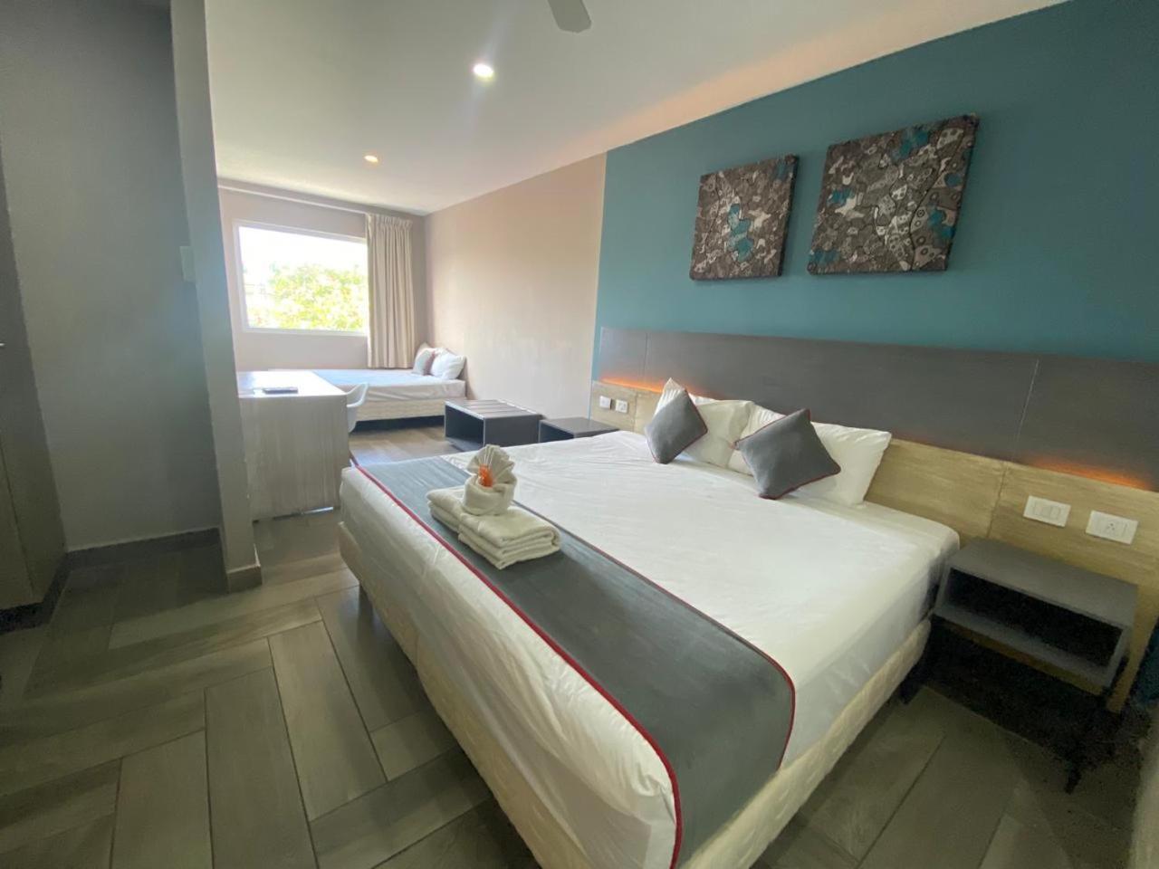 Illusion Xpress I Attraction Hotel Deluxe 普拉亚卡门 外观 照片