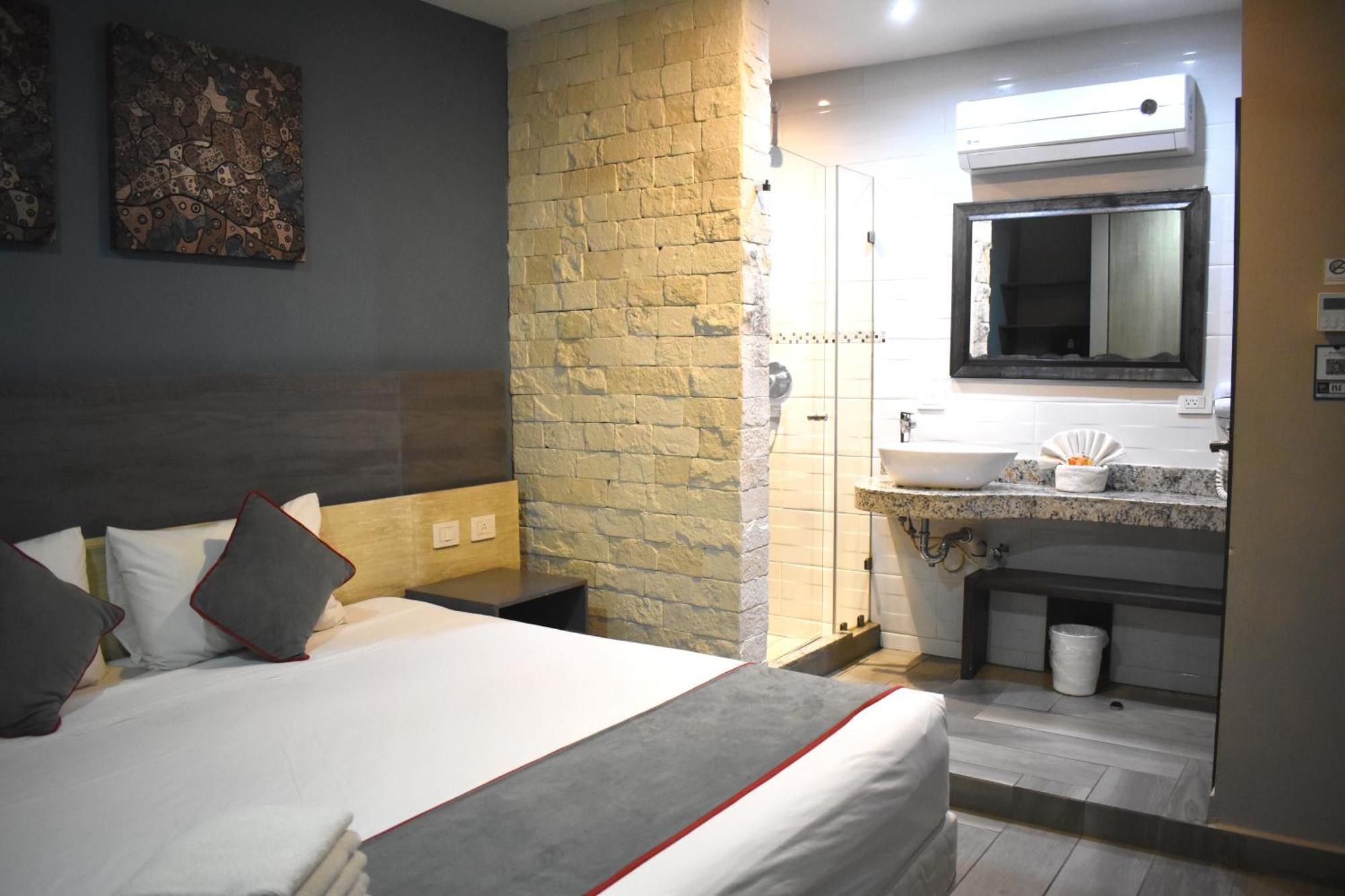 Illusion Xpress I Attraction Hotel Deluxe 普拉亚卡门 外观 照片