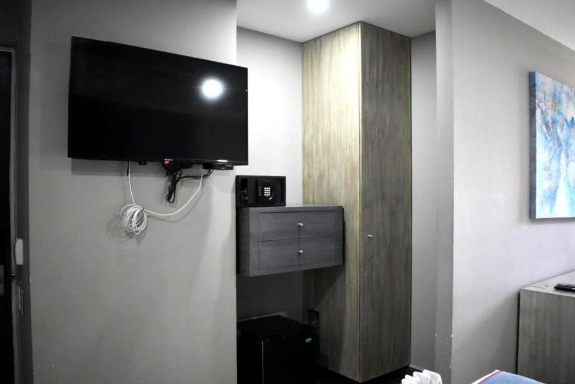 Illusion Xpress I Attraction Hotel Deluxe 普拉亚卡门 外观 照片